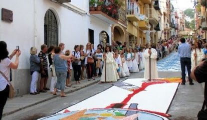 Embedded thumbnail for La processó de Corpus a Blanes 2014