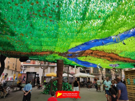 Фотоотчёт: Пласа де ла Вила (Plaça de la Vila) - Феста Майор де Грасиа 2022 (Festa Major de Gràcia 2022) 