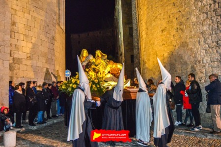 Процессия Святого погребения в Жироне: традиция и братства Страстной недели. Что это за люди в колпакax? Что это за братства? Разбираемся в тайных братствах Жироны. Братство Святого гроба (Confraria de Sant Sepulcre)