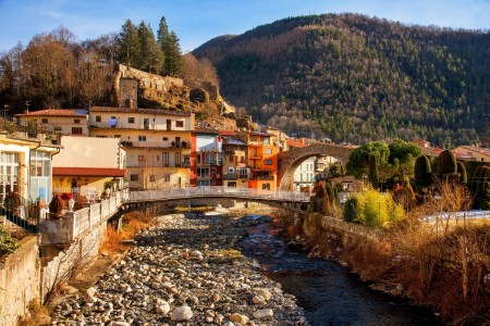 Фестиваль печенья Fira de la Galeta в Кампродоне (Каталония)