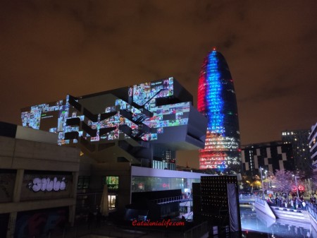 Фестиваль света Llum BCN 2023