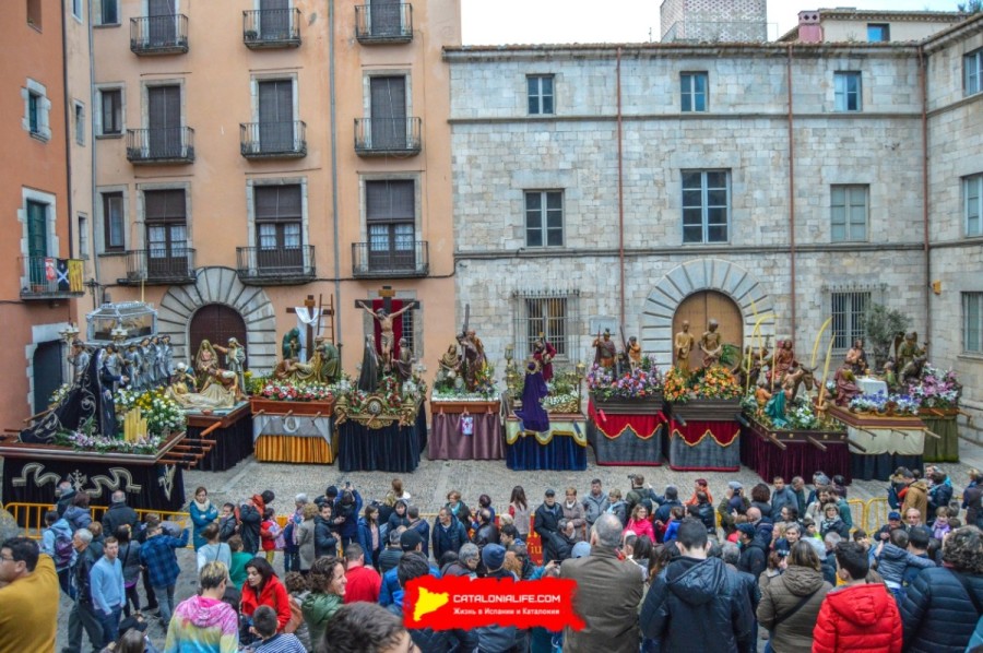 Процессия Святого погребения в Жироне: традиция и братства Страстной недели. Что это за люди в колпакax? Что это за братства? Разбираемся в тайных братствах Жироны