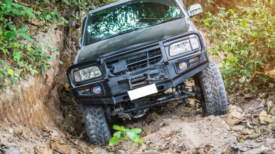 XIX Ярмарка ретро-техники, мотоциклов и антикварных автомобилей  в Сагасе – 30 ноября 2025