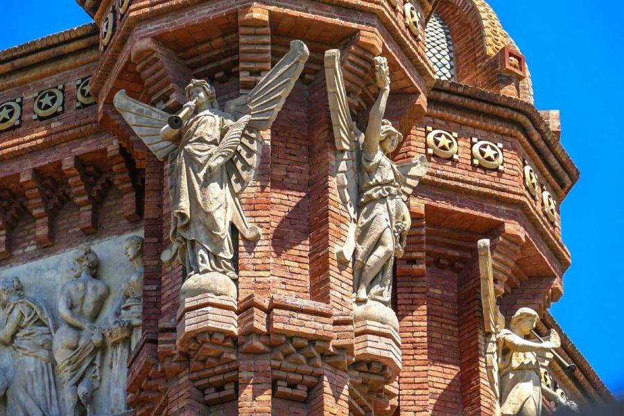 Триумфальная арка в Барселоне : история, описание, интересные факты