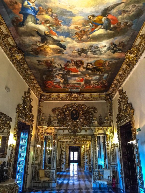 Герцогский дворец Гандии / Palacio Ducal de Gandia . 10 самых красивых дворцов в Испании