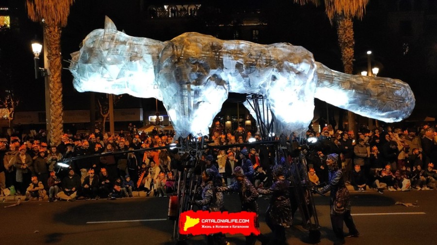 Кавалькада Трёх Королей 2026 в Барселоне: ночь, когда город становится сказкой
