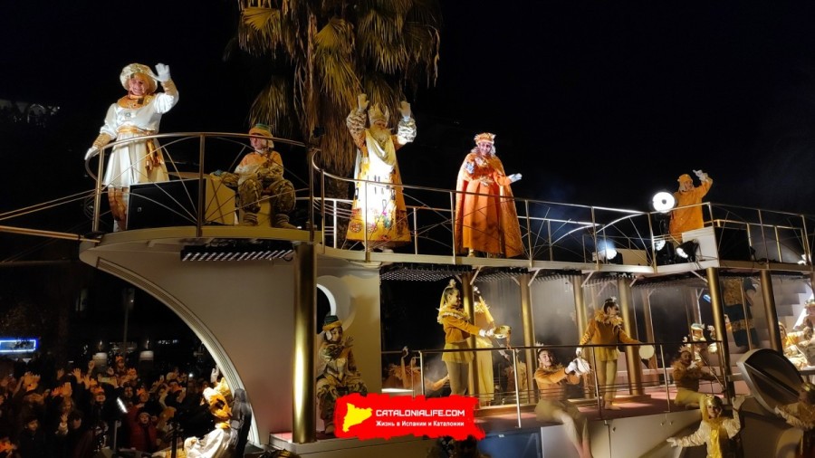 Кавалькада Трёх Королей 2026 в Барселоне: ночь, когда город становится сказкой