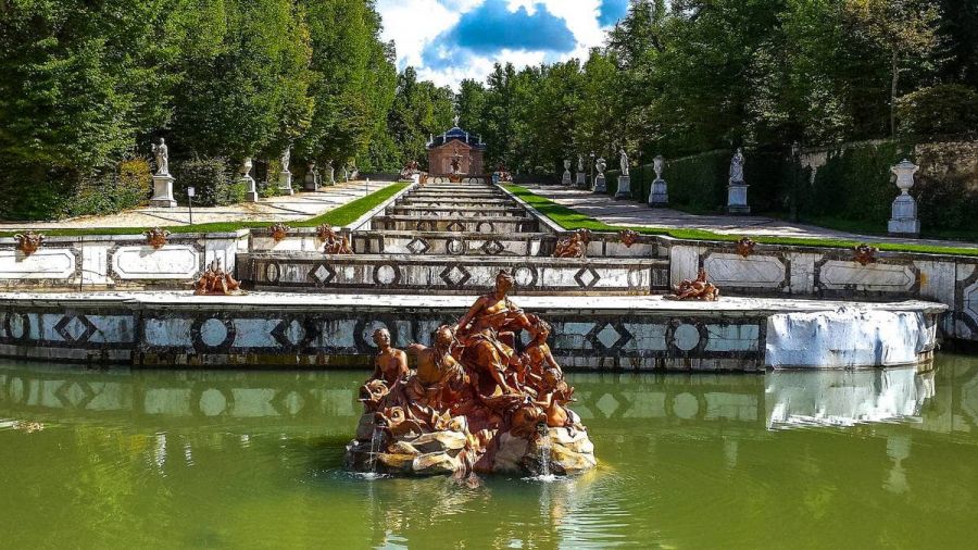 Королевский дворец Ла-Гранха-де-Сан-Ильдефонсо, Сеговия / Palacio Real de La Granja de San Ildefonso . 10 самых красивых дворцов в Испании 