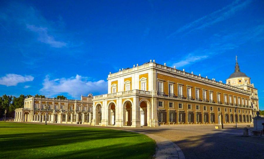 Королевский дворец в Аранхуэсе (Palacio Real de Aranjuez). 10 самых красивых дворцов в Испании