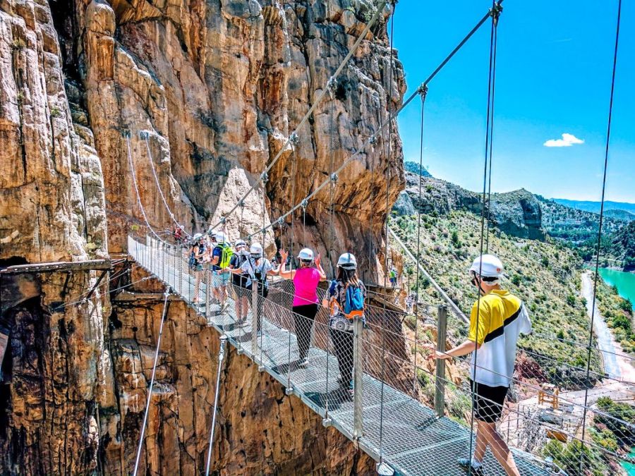 Топ 5 самых необычных мест в Испании: Королевская тропа (El Caminito del Rey) в ущелье Эль Чорро