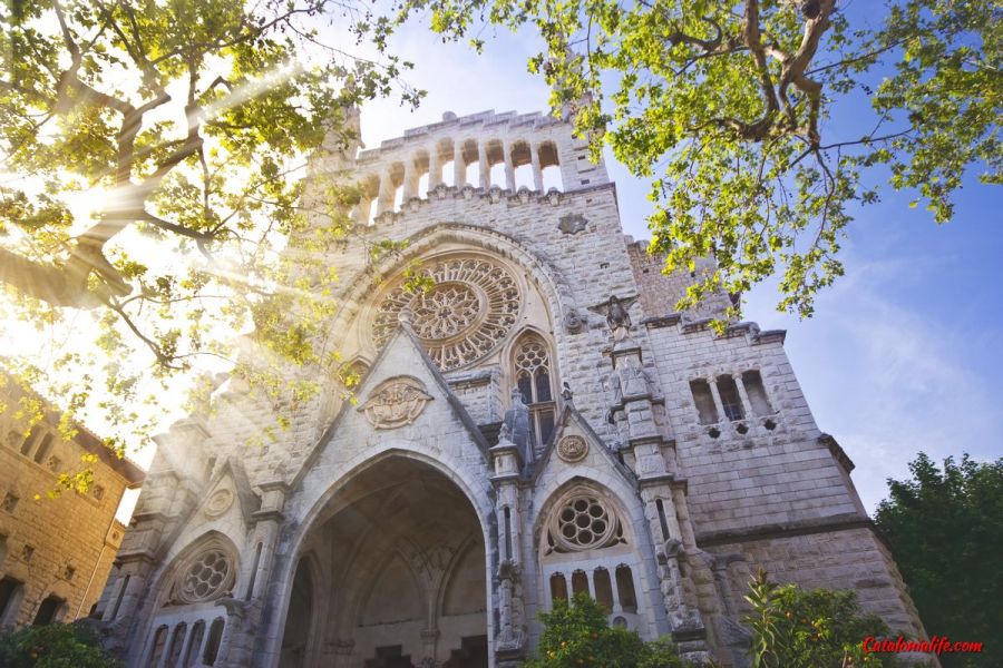 9 самых красивых маленьких городов и деревень Испании: Сольер, Майорка (Sóller, Mallorca)
