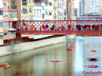 GIRONA Temps de Flors «Время Цветов/Фестиваль Цветов»