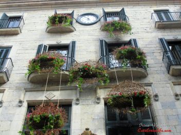 GIRONA Temps de Flors «Время Цветов/Фестиваль Цветов»
