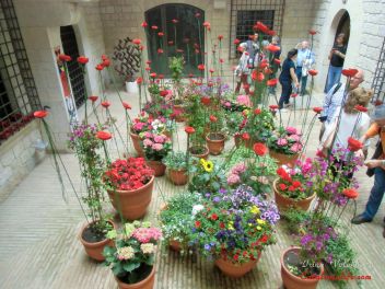 GIRONA Temps de Flors «Время Цветов/Фестиваль Цветов»