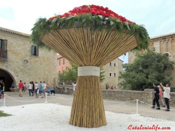 GIRONA Temps de Flors «Время Цветов/Фестиваль Цветов»