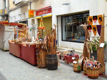Ярмарка в честь Святого Томаса в Бланесе (Fira de Sant Tomas en Blanes)