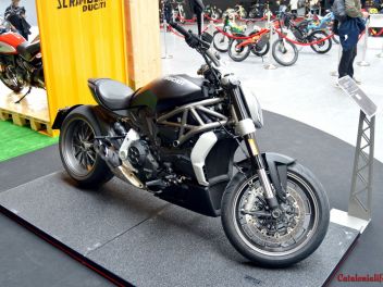 Unusual motorcycles in Unusual Places - Parking 64 / Необычные мотоциклы в необычных местах - Паркинг 64