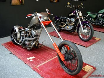 Unusual motorcycles in Unusual Places - Parking 64 / Необычные мотоциклы в необычных местах - Паркинг 64