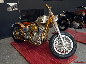 Unusual motorcycles in Unusual Places - Parking 64 / Необычные мотоциклы в необычных местах - Паркинг 64