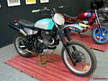 Unusual motorcycles in Unusual Places - Parking 64 / Необычные мотоциклы в необычных местах - Паркинг 64