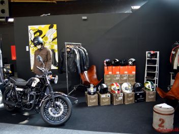 Unusual motorcycles in Unusual Places - Parking 64 / Необычные мотоциклы в необычных местах - Паркинг 64