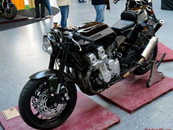Unusual motorcycles in Unusual Places - Parking 64 / Необычные мотоциклы в необычных местах - Паркинг 64
