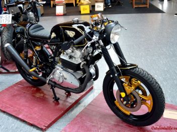 Unusual motorcycles in Unusual Places - Parking 64 / Необычные мотоциклы в необычных местах - Паркинг 64
