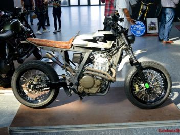 Unusual motorcycles in Unusual Places - Parking 64 / Необычные мотоциклы в необычных местах - Паркинг 64