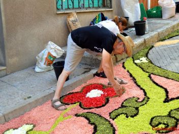 Ковры из цветов в Бланесе,Estores de Flors de Raval en Blanes, CATIFES DE FLORS NATURALS a Blanes 