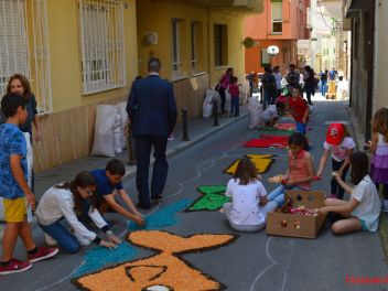 «Ковры из цветов» в Бланесе 2016 г. (Estores de Flors de Raval. Blanes 2016/Catifes de Corpus Blanes 2016)