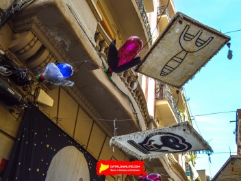 Фотоотчёт: Улица Ллибертат (carrer Llibertat) Рапа Нуй (Rapa Nui) - Феста Майор де Грасиа 2023 (Festa Major de Gràcia 2023)