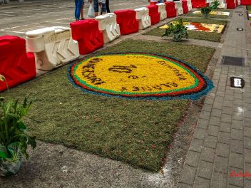 Фотоотчет: Ковры из цветов в Бланесе (Catifes de Flors de Corpus a Blanes / Las alfombras de flores del Corpus en Blanes), 2021