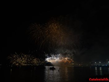 Фотоотчет: 49-ой Международный конкурс фейерверков на Коста Брава, Бланес 2019 - 1-ый день