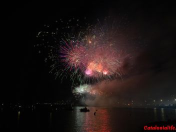 Фотоотчет: 49-ой Международный конкурс фейерверков на Коста Брава, Бланес 2019 - 1-ый день