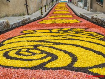 Ковры из цветов в Бланесе, 2018 (Les Catifes de Flors del Corpus a Blanes, 2018)