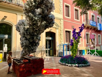 Пласа дель Норд (Plaça del Nord) — «Кемпинг Лаванда» (Camping Lavanda) — Феста Майор де Грасиа 2025 (Festa Major de Gràcia 2025)