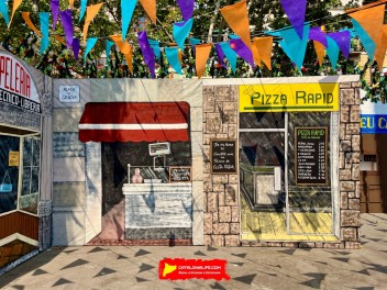 Пласа де ла Вила (Plaça de la Vila) — «Грасия, которую мы помним» (La Gràcia que anyorem) — Феста Майор де Грасиа 2025 (Festa Major de Gràcia 2025)