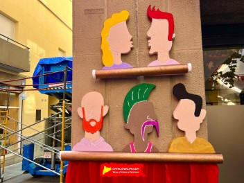 Улица Провиденсия (Carrer de Providència) — «Цирк Провиденсии» (El circ de Providència) — Феста Майор де Грасиа 2025 (Festa Major de Gràcia 2025)