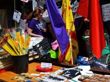 Сант Джорди или День Святого Георгия в Бланесе/El Día de Sant Jordi (Каталония/Catalonia)