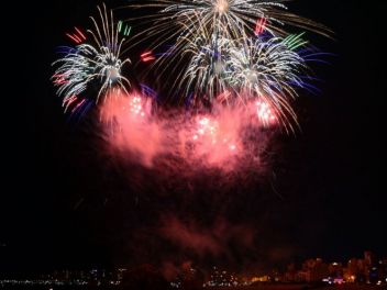 Фотоотчет с первого дня 47-го Международного конкурса фейерверков на Коста Брава - Пиротехника Vulcano, Мадрид, Испания /  Fotos de la primera jornada de la 47ª Competencia Internacional de Fuegos Artificiales de la Costa Brava - Pirotecnia Vulcano, Madrid, España