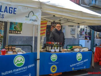 Фестиваль Сан Антонио в Англесе, 2019: Магазины и палатки с натуральными продуктами на улице Индустриальной (часть #3)