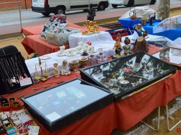 III Ярмарка антиквариата в Бланесе (III Fira d'antiguitats Mas Enlaire)