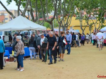 III Ярмарка антиквариата в Бланесе (III Fira d'antiguitats Mas Enlaire)